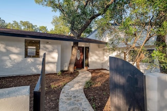 6005 Hudson Bend Rd, Austin, TX 78734
