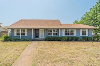 1300 Dunbarton Dr, Richardson, TX 75081