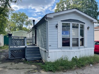 109 Clubhouse Dr, Justice, IL 60458