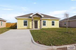 2815 Maria Dr, La Feria, TX 78559