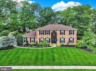 3649 Regency Ln, York, PA 17402