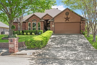 3901 Woodside Dr, Arlington, TX 76016