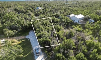 491 Marian Rd, Sanibel, FL 33957
