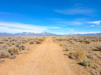 17 C 1 W Rim Rd, Taos, NM 87571