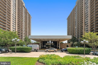 3701 S George Mason Dr Unit 1201-N, Falls Church, VA 22041