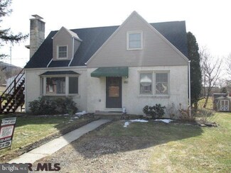123 Tressler St, Pleasant Gap, PA 16823