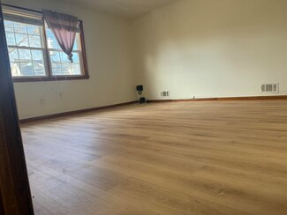 106 Lord Ave Unit 2nd floor, Bayonne, NJ 07002