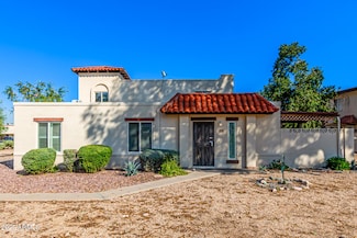 821 E Joan d Arc Ave, Phoenix, AZ 85022