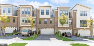 7662 Cross Creek Dr, Columbia, MD 21044