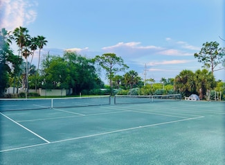 8045 SE Morningwood Place, Hobe Sound, FL 33455