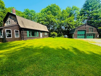 460 Lower Detroit Rd, Plymouth, ME 04969