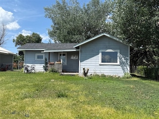 109 Hannaford St N, Wilsall, MT 59086