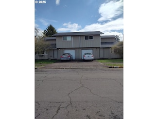 1605 Carlton St, Eugene, OR 97401