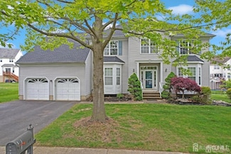 65 Cortland Dr, East Brunswick, NJ 08816