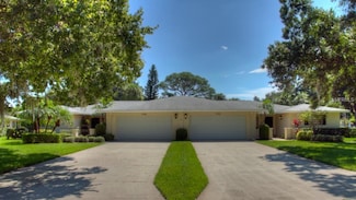 7093 Fairway Bend Ln, Sarasota, FL 34243
