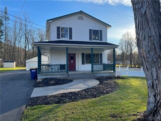 2510 Platt Rd, Marcellus, NY 13108