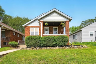 1457 Sproule Ave, Saint Louis, MO 63139