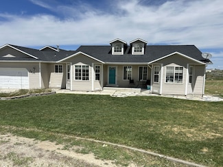 753 Thorpe Dr, Spring Creek, NV 89815