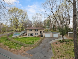 276 E Porters Bluff Rd, Clarksville, TN 37040