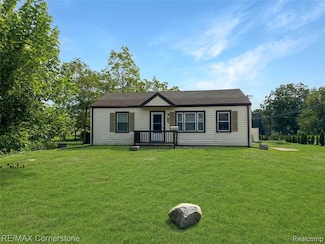 391 Arcola St, Inkster, MI 48141