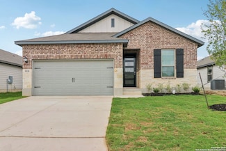 10238 King Robert, Northeast Side, TX 78239