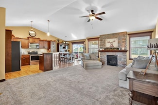 2350 SE Willowbrook Dr, Waukee, IA 50263