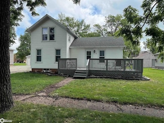 517 7th St, Whittemore, IA 50598