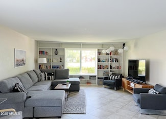 4800 S Kachina Dr Unit 3, Tempe, AZ 85282