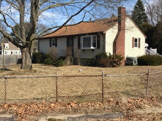 135 Thompson Rd, North Weymouth, MA 02191