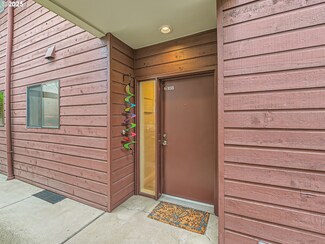 5250 S Landing Dr Unit 108B1, Portland, OR 97239