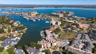 509 Short Circuit #203, Horseshoe Bay, TX 78657