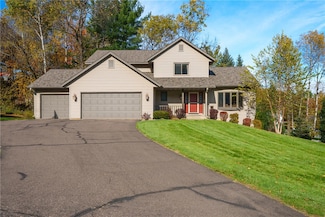 3608 Wintergreen Ct, Eau Claire, WI 54701