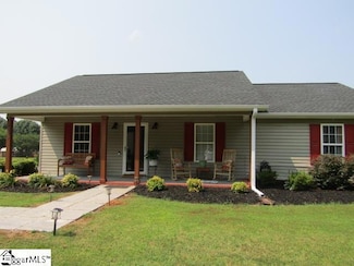 4521 Cross Anchor Rd, Enoree, SC 29335