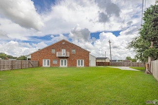 526 S French Quarter Dr, Houma, LA 70364
