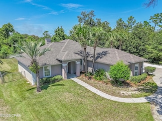 1922 Maine Ave, Lynn Haven, FL 32444