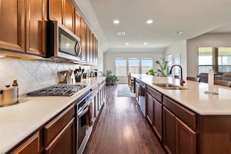 1424 Millican Ln, Aubrey, TX 76227