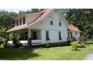 5448 W Webb Rd, Youngstown, OH 44515
