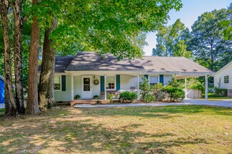 402 Park St, La Fayette, GA 30728