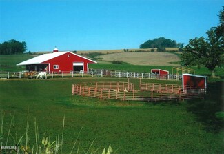 1728 W Stagecoach Trail, Scales Mound, IL 61075