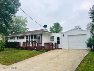 3 Callaway Dr, Fulton, MO 65251