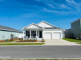 2304 Calamint St, Panama City, FL 32405