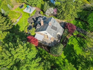 18 Chestnut Place, Short Hills, NJ 07078