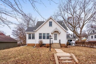 1709 Olive St, Cedar Falls, IA 50613