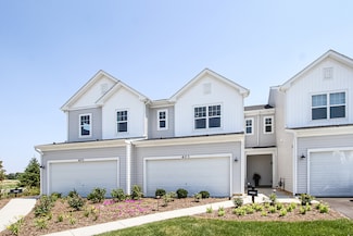 284 Kingsport Dr, South Elgin, IL 60177