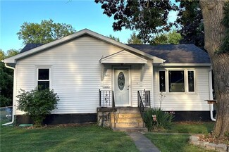505 S Kent St, Knoxville, IA 50138