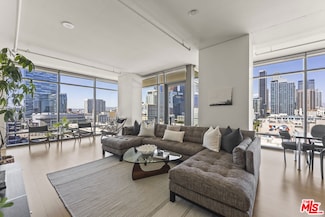 1100 S Hope St Unit 1216, Los Angeles, CA 90015
