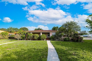7280 SW 9th St, Miami, FL 33144
