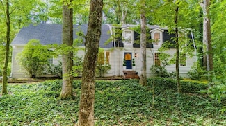 245 W Spalding Dr NE, Atlanta, GA 30328