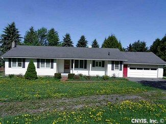 7274 Pratts Falls Rd, Jamesville, NY 13078