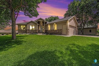 709 Britz Dr, Luverne, MN 56156